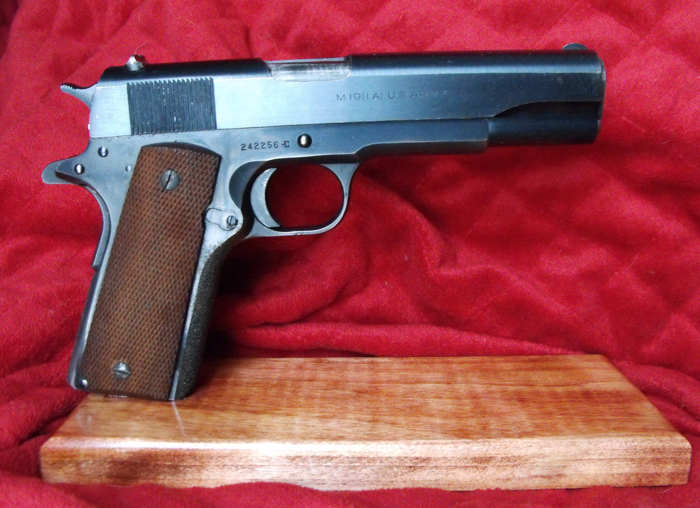 [Image: colt-003.jpg]